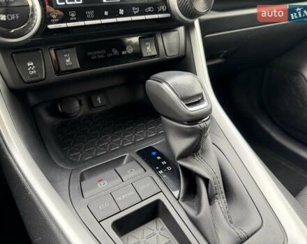 Білий Тойота РАВ 4, об'ємом двигуна 1.99 л та пробігом 25 тис. км за 30500 $, фото 26 на Automoto.ua