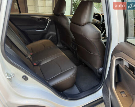 Білий Тойота РАВ 4, об'ємом двигуна 2.5 л та пробігом 98 тис. км за 26900 $, фото 54 на Automoto.ua