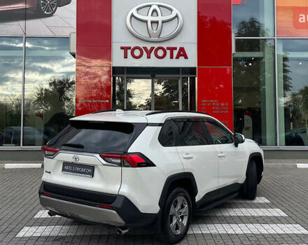 Белый Тойота РАВ 4, объемом двигателя 2 л и пробегом 20 тыс. км за 28752 $, фото 17 на Automoto.ua