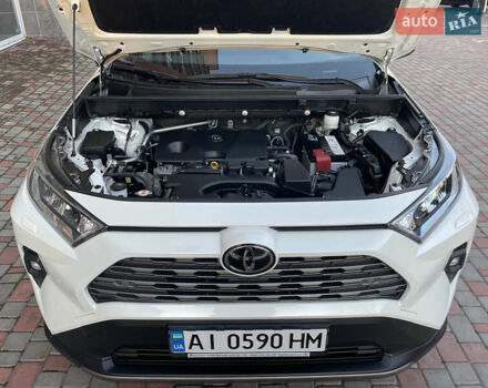 Тойота РАВ 4 2022 в Киеве на Automoto.ua Белый Тойота РАВ 4, объемом двигателя 2 л и пробегом 48 тыс. км за 31800 $, фото 18 на Automoto.ua