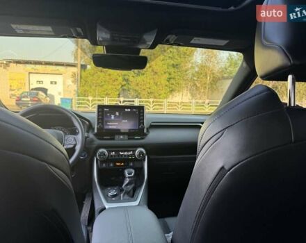 Білий Тойота РАВ 4, об'ємом двигуна 2.5 л та пробігом 14 тис. км за 31700 $, фото 17 на Automoto.ua