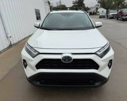 Белый Тойота РАВ 4, объемом двигателя 2.5 л и пробегом 26 тыс. км за 12000 $, фото 1 на Automoto.ua