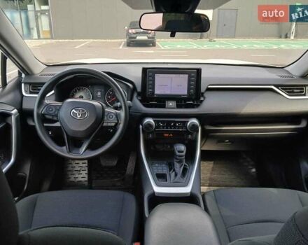 Белый Тойота РАВ 4, объемом двигателя 2.49 л и пробегом 62 тыс. км за 27700 $, фото 7 на Automoto.ua