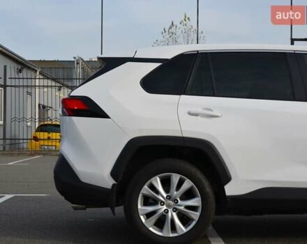 Белый Тойота РАВ 4, объемом двигателя 2.49 л и пробегом 62 тыс. км за 28999 $, фото 5 на Automoto.ua