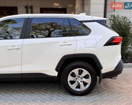 Білий Тойота РАВ 4, об'ємом двигуна 2.5 л та пробігом 98 тис. км за 26900 $, фото 23 на Automoto.ua
