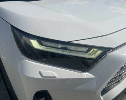 Белый Тойота РАВ 4, объемом двигателя 0 л и пробегом 90 тыс. км за 18500 $, фото 1 на Automoto.ua