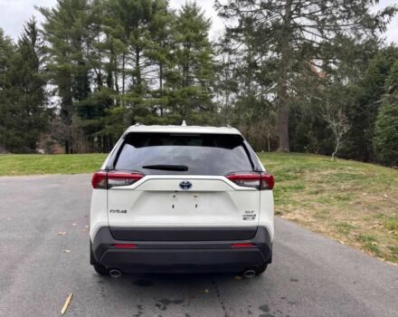 Белый Тойота РАВ 4, объемом двигателя 2.5 л и пробегом 24 тыс. км за 16800 $, фото 2 на Automoto.ua