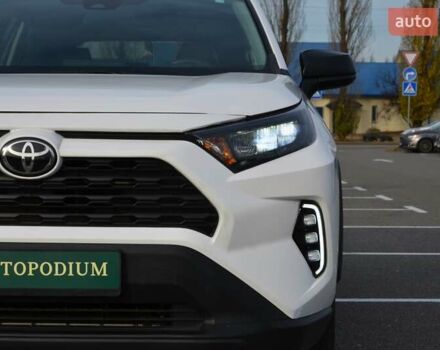 Белый Тойота РАВ 4, объемом двигателя 2.49 л и пробегом 62 тыс. км за 28999 $, фото 8 на Automoto.ua