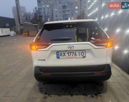 Белый Тойота РАВ 4, объемом двигателя 1.99 л и пробегом 25 тыс. км за 32000 $, фото 6 на Automoto.ua