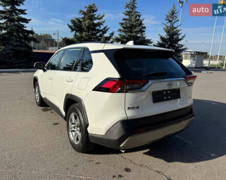 Белый Тойота РАВ 4, объемом двигателя 1.99 л и пробегом 108 тыс. км за 28500 $, фото 16 на Automoto.ua