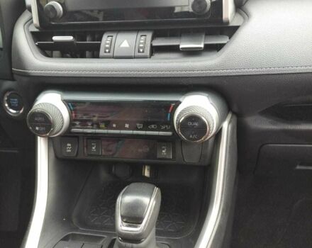 Белый Тойота РАВ 4, объемом двигателя 2 л и пробегом 29 тыс. км за 28000 $, фото 11 на Automoto.ua