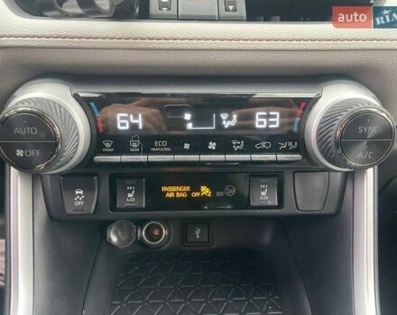 Белый Тойота РАВ 4, объемом двигателя 2.49 л и пробегом 85 тыс. км за 34990 $, фото 23 на Automoto.ua