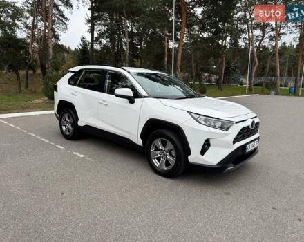 Белый Тойота РАВ 4, объемом двигателя 2 л и пробегом 110 тыс. км за 28000 $, фото 6 на Automoto.ua