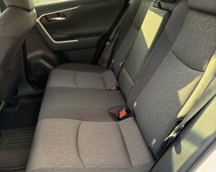 Белый Тойота РАВ 4, объемом двигателя 1.99 л и пробегом 110 тыс. км за 26500 $, фото 8 на Automoto.ua