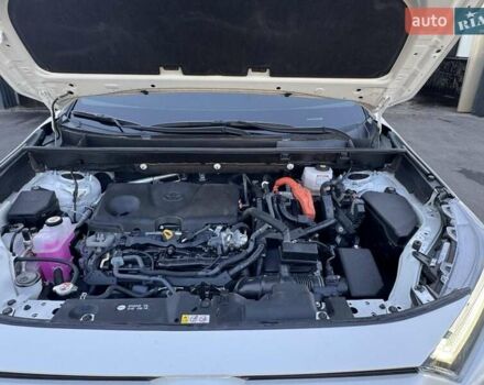 Білий Тойота РАВ 4, об'ємом двигуна 2.5 л та пробігом 14 тис. км за 31700 $, фото 15 на Automoto.ua