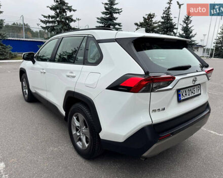 Белый Тойота РАВ 4, объемом двигателя 2 л и пробегом 110 тыс. км за 28000 $, фото 15 на Automoto.ua