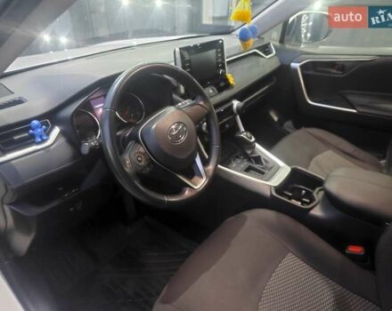 Белый Тойота РАВ 4, объемом двигателя 1.99 л и пробегом 25 тыс. км за 32000 $, фото 11 на Automoto.ua