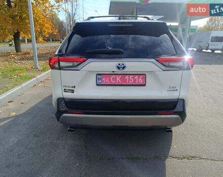 Белый Тойота РАВ 4, объемом двигателя 2.49 л и пробегом 41 тыс. км за 34800 $, фото 1 на Automoto.ua