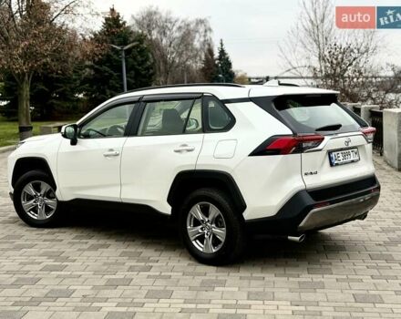 Білий Тойота РАВ 4, об'ємом двигуна 1.99 л та пробігом 25 тис. км за 30500 $, фото 2 на Automoto.ua