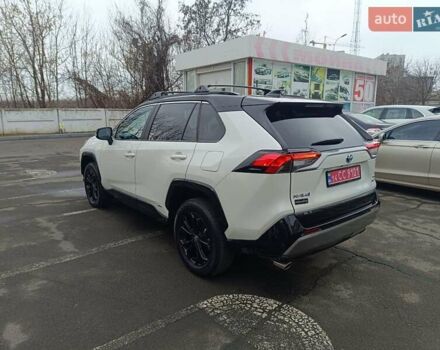 Білий Тойота РАВ 4, об'ємом двигуна 2.5 л та пробігом 41 тис. км за 34500 $, фото 8 на Automoto.ua