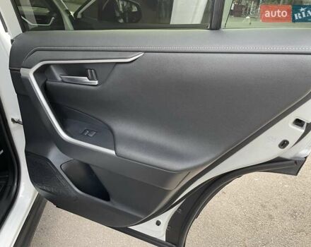 Белый Тойота РАВ 4, объемом двигателя 2.49 л и пробегом 67 тыс. км за 34800 $, фото 44 на Automoto.ua