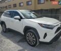 Белый Тойота РАВ 4, объемом двигателя 2.49 л и пробегом 143 тыс. км за 9000 $, фото 3 на Automoto.ua