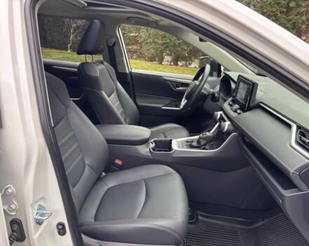 Белый Тойота РАВ 4, объемом двигателя 2.5 л и пробегом 24 тыс. км за 16800 $, фото 4 на Automoto.ua