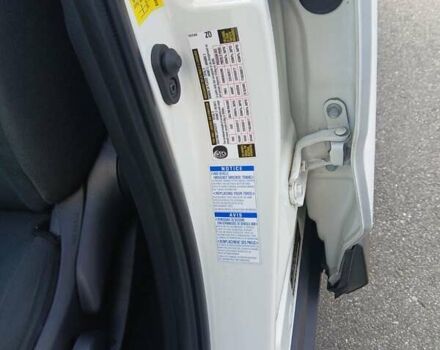 Белый Тойота РАВ 4, объемом двигателя 2.49 л и пробегом 62 тыс. км за 27700 $, фото 15 на Automoto.ua