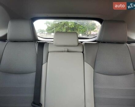 Білий Тойота РАВ 4, об'ємом двигуна 2.49 л та пробігом 143 тис. км за 9000 $, фото 9 на Automoto.ua