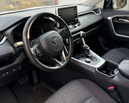 Белый Тойота РАВ 4, объемом двигателя 1.99 л и пробегом 110 тыс. км за 26500 $, фото 3 на Automoto.ua