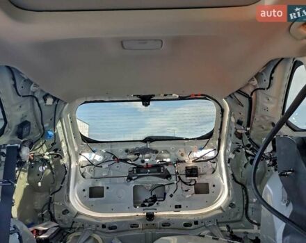 Белый Тойота РАВ 4, объемом двигателя 2.49 л и пробегом 51 тыс. км за 8000 $, фото 9 на Automoto.ua