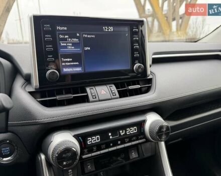 Білий Тойота РАВ 4, об'ємом двигуна 1.99 л та пробігом 25 тис. км за 30500 $, фото 28 на Automoto.ua
