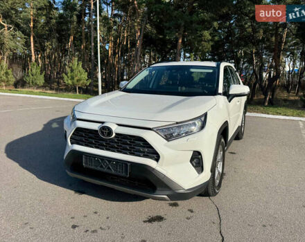 Белый Тойота РАВ 4, объемом двигателя 1.99 л и пробегом 108 тыс. км за 28500 $, фото 10 на Automoto.ua
