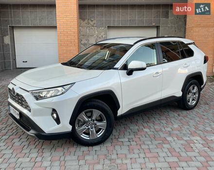 Тойота РАВ 4 2022 в Киеве на Automoto.ua Белый Тойота РАВ 4, объемом двигателя 2 л и пробегом 48 тыс. км за 31800 $, фото 16 на Automoto.ua