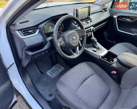 Белый Тойота РАВ 4, объемом двигателя 1.99 л и пробегом 108 тыс. км за 28500 $, фото 23 на Automoto.ua