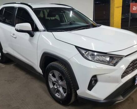 Белый Тойота РАВ 4, объемом двигателя 1.99 л и пробегом 175 тыс. км за 24600 $, фото 5 на Automoto.ua