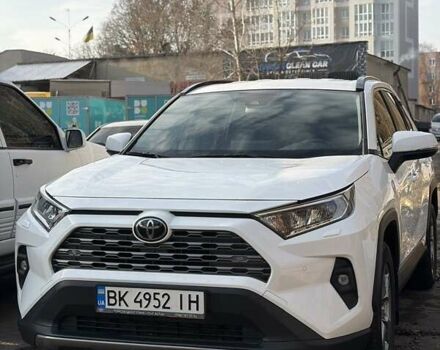 Белый Тойота РАВ 4, объемом двигателя 1.99 л и пробегом 110 тыс. км за 26500 $, фото 2 на Automoto.ua