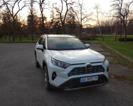 Белый Тойота РАВ 4, объемом двигателя 2 л и пробегом 29 тыс. км за 28000 $, фото 4 на Automoto.ua