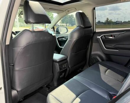 Білий Тойота РАВ 4, об'ємом двигуна 2.5 л та пробігом 11 тис. км за 10200 $, фото 10 на Automoto.ua