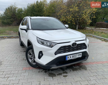 Белый Тойота РАВ 4, объемом двигателя 1.99 л и пробегом 119 тыс. км за 30000 $, фото 2 на Automoto.ua