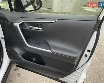 Белый Тойота РАВ 4, объемом двигателя 2.49 л и пробегом 67 тыс. км за 34700 $, фото 50 на Automoto.ua