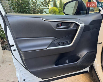 Білий Тойота РАВ 4, об'ємом двигуна 2.5 л та пробігом 98 тис. км за 26900 $, фото 61 на Automoto.ua