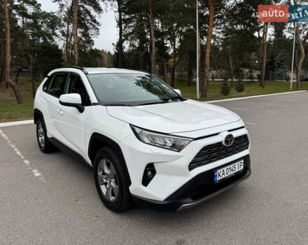 Белый Тойота РАВ 4, объемом двигателя 2 л и пробегом 110 тыс. км за 28000 $, фото 8 на Automoto.ua