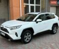 Белый Тойота РАВ 4, объемом двигателя 2 л и пробегом 52 тыс. км за 28900 $, фото 1 на Automoto.ua