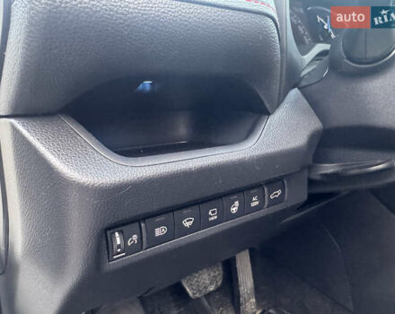 Белый Тойота РАВ 4, объемом двигателя 2.49 л и пробегом 53 тыс. км за 44000 $, фото 14 на Automoto.ua