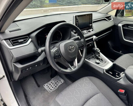 Белый Тойота РАВ 4, объемом двигателя 2 л и пробегом 110 тыс. км за 28000 $, фото 31 на Automoto.ua