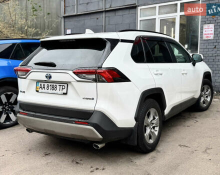 Белый Тойота РАВ 4, объемом двигателя 2.5 л и пробегом 29 тыс. км за 37999 $, фото 1 на Automoto.ua