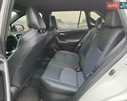 Белый Тойота РАВ 4, объемом двигателя 2.5 л и пробегом 20 тыс. км за 24997 $, фото 9 на Automoto.ua