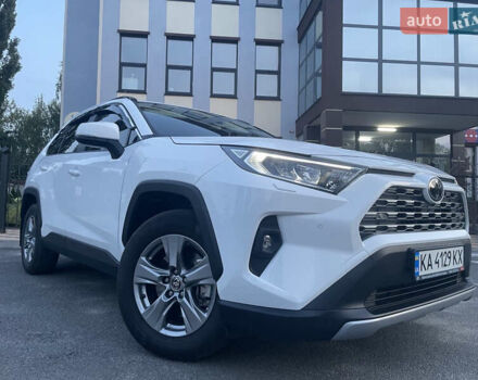Белый Тойота РАВ 4, объемом двигателя 2 л и пробегом 20 тыс. км за 36900 $, фото 5 на Automoto.ua