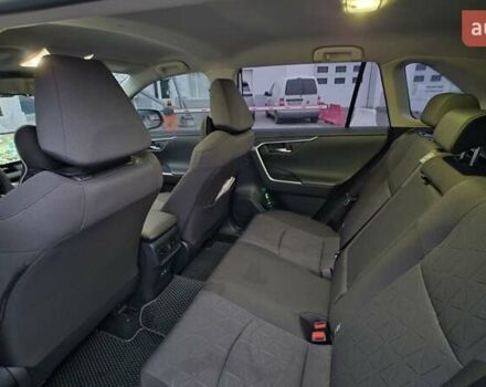 Білий Тойота РАВ 4, об'ємом двигуна 2.49 л та пробігом 32 тис. км за 37500 $, фото 15 на Automoto.ua